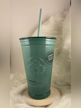 Starbucks Mint Green Reusable Glass Cold Cup with Lid